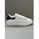 Alexander McQueen Beyaz Siyah Detay Alexander McQueen Beyaz Siyah Detay